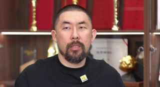 秋霞成人午夜鲁丝一区二区三区